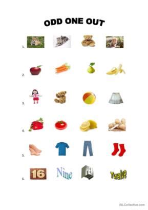 Traduzione di odd man out / odd one out .